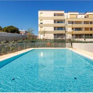 A Estrenar Amplio Con Piscina Y Parking Apartment