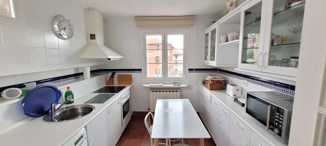 Arrigunaga Beach View Atico Con Terraza Y Parking Getxo 0*,